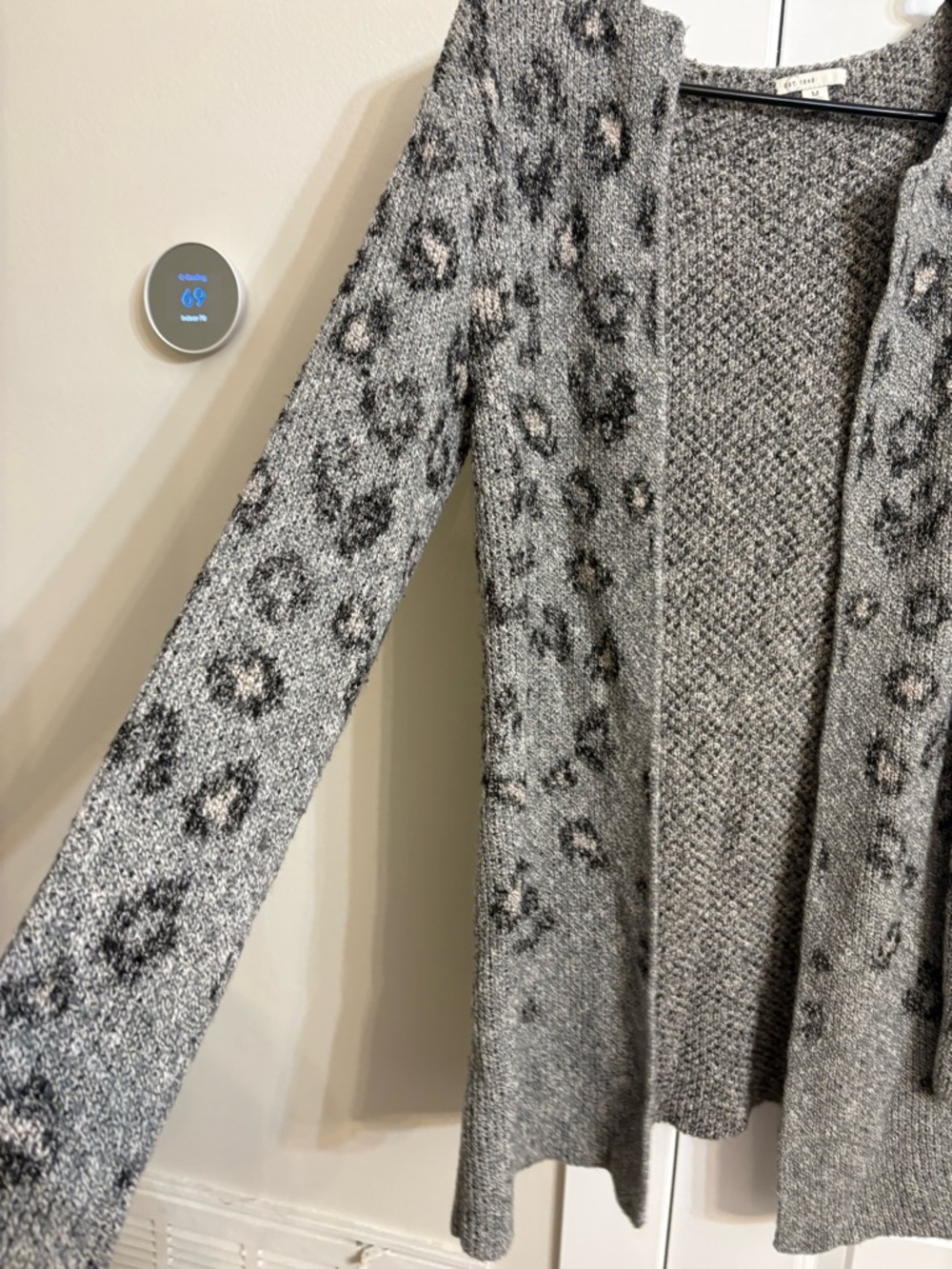 Cato Open-Front Gray Leopard Print Knit Cardigan - Picture 2 of 9